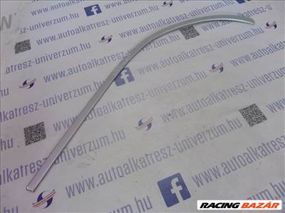 Skoda Octavia Eladó bontott gyári kombi bal hátsó ablak díszléc szép 