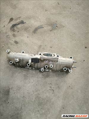 Iveco DAILY 06- 2.3 hengerfejre hengerfej szívócsonk szívó csonk 4833 504072063