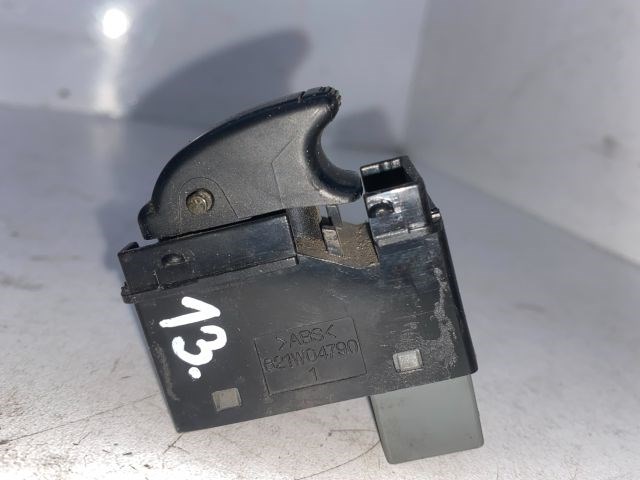 CHEVROLET NUBIRA lépcsőshátú Jobb első Ablakemelő Kapcsoló 2. kép