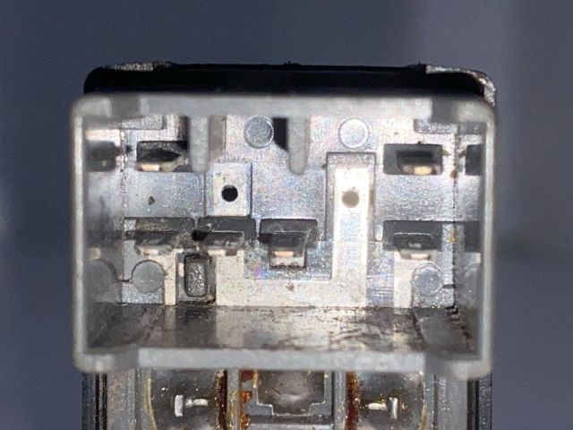 CHEVROLET NUBIRA lépcsőshátú Jobb első Ablakemelő Kapcsoló 6. kép