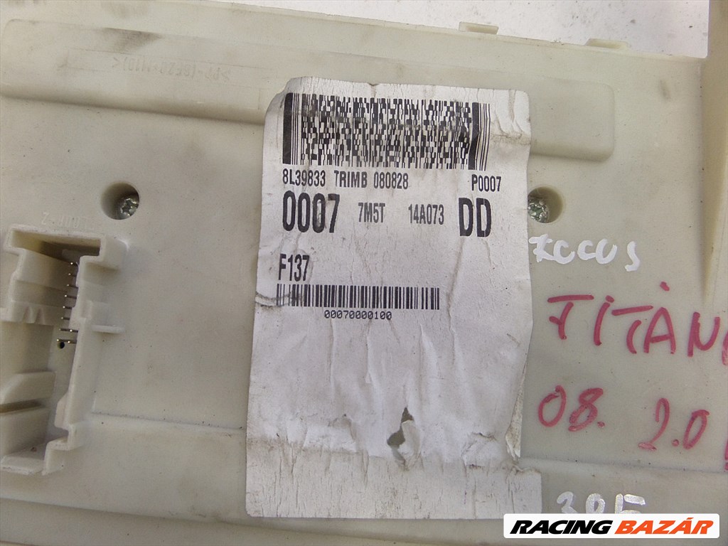 Ford Focus II MK2 2 Facelift 2,0 TDCI dízel utastér biztosítéktábla Gem modul 2. kép