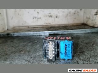 Peugeot 406 Bal első Ablakemelő Kapcsoló *127743* 2. kép