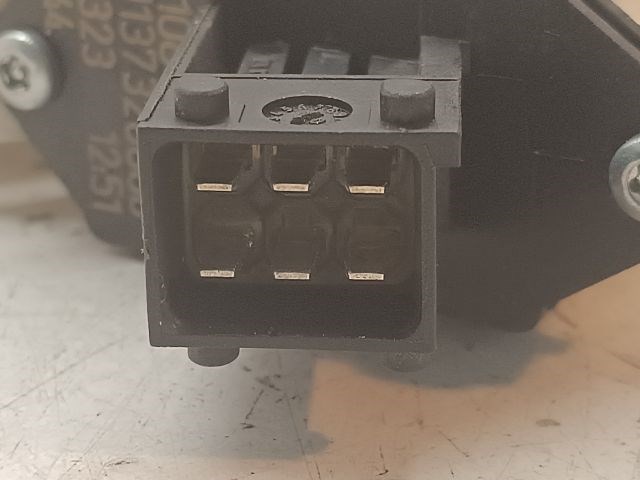 OPEL SIGNUM Bal hátsó Ablakemelő Motor 4. kép