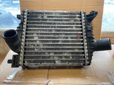 MERCEDES-BENZ VITO Busz (638) Intercooler