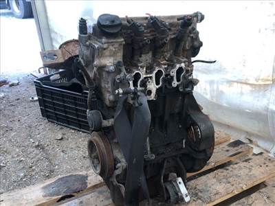 SMART FORTWO Cabrio (450) Motor (Fűzött blokk hengerfejjel)