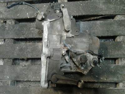 PEUGEOT 206 Ferdehátú (2A/C) Váltó (Mechanikus)