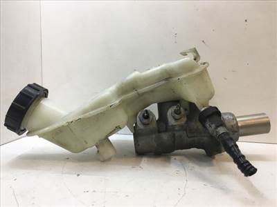 FORD FIESTA V Fékrásegítő