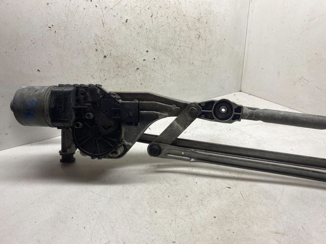 FORD FOCUS II (DA_) Első Ablaktörlő Szerkezet Motorral 1. kép