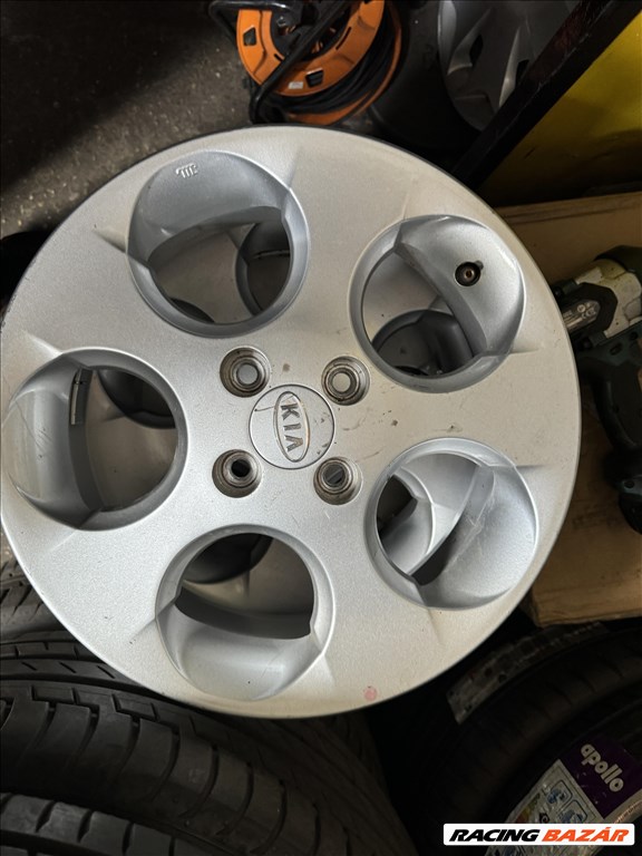 Kia / Hyundai gyári 5X15-ös 4X100-as ET46 könnyűfém felni garnitura eladó 3. kép