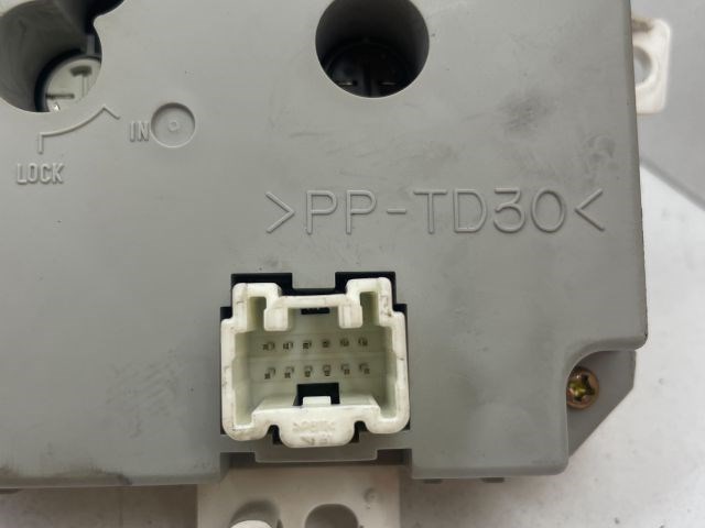 MAZDA 6 (GG) Fűtéskapcsoló (digit klímás) 5. kép