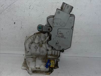 NISSAN PRIMERA Jobb hátsó Ajtózár