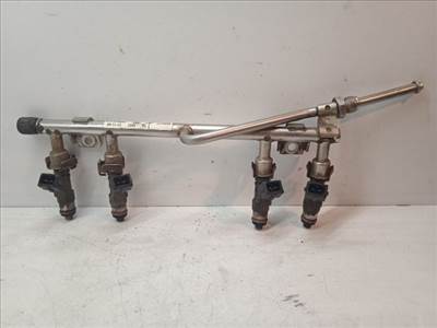 LADA KALINA Porlasztó Sor / Híd