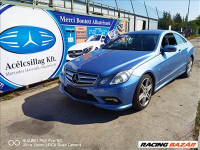 Mercedes E-osztály OM651911 250CDI (W207) bontott alkatrészei