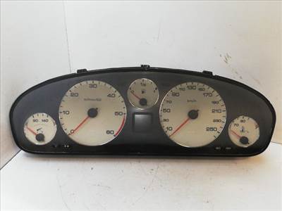 PEUGEOT 607 (9D, 9U) Kilométeróra