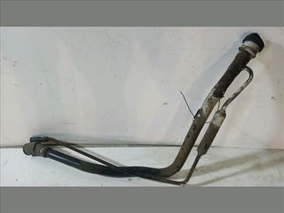 VOLVO XC90 Tankbetöltő Cső (Fém)