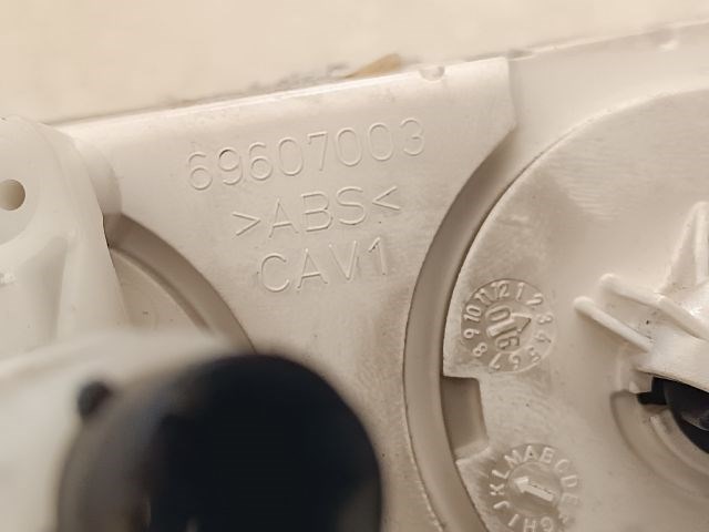 FORD FOCUS II Kombi (DA_) Fűtéskapcsoló (manuális klímás) 3. kép