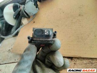 Renault Laguna I Jobb Első Ablakemelő Kapcsoló *67400*