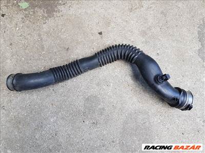 E81 E87 N47D20 Töltőlevegő cső. 7797481