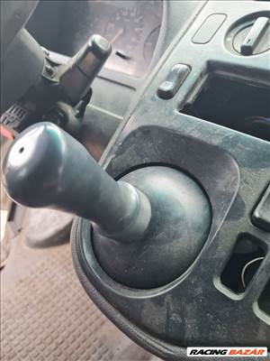 Mercedes Vito 638 TD kéziváltó kulissza