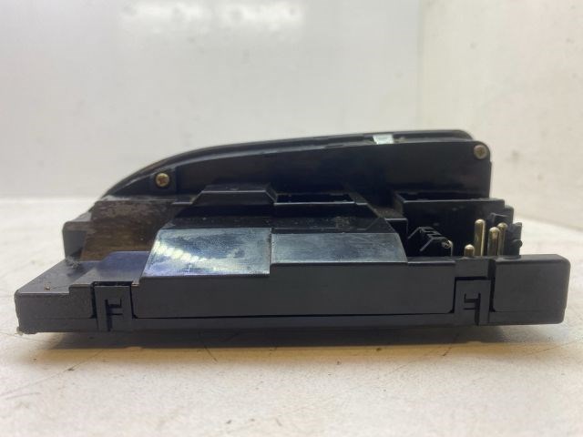 BMW 5 (E39) Bal első Ablakemelő Kapcsoló 5. kép