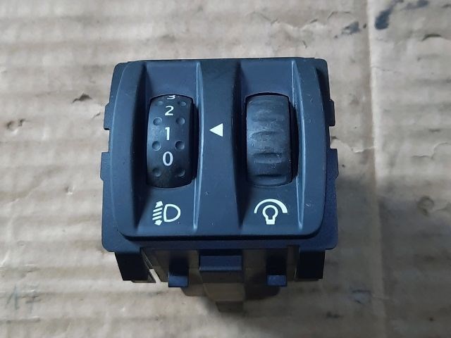 RENAULT SCÉNIC II (JM0/1_) Fényszórómagasság Állító Kapcsoló 1. kép