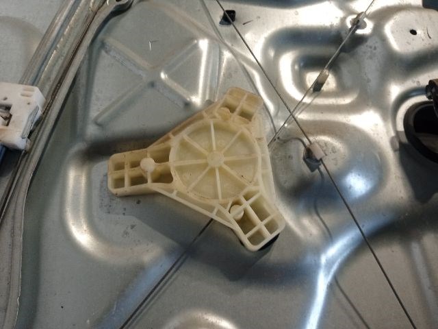 KIA CEED Bal első Ablakemelő Szerkezet (Elektromos) 4. kép