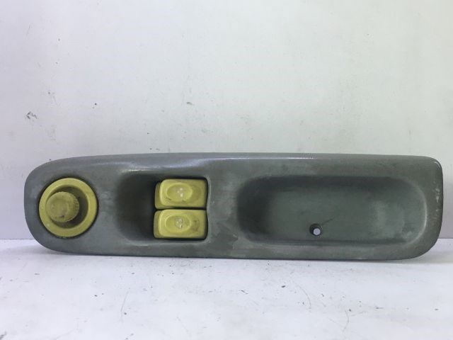 RENAULT TWINGO I (C06_) Bal első Ablakemelő Kapcsoló 1. kép
