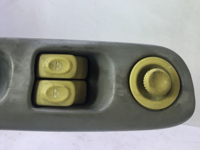 RENAULT TWINGO I (C06_) Bal első Ablakemelő Kapcsoló 6. kép