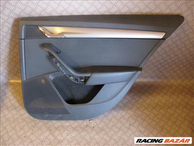 Skoda Octavia III jobb hátsó ajtókárpit 