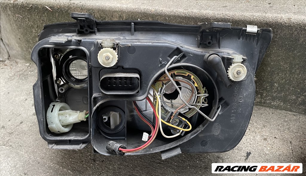 Volkswagen Bora VW Bora MK4 1999- 2db. jobb fényszórók  96359800r 3. kép
