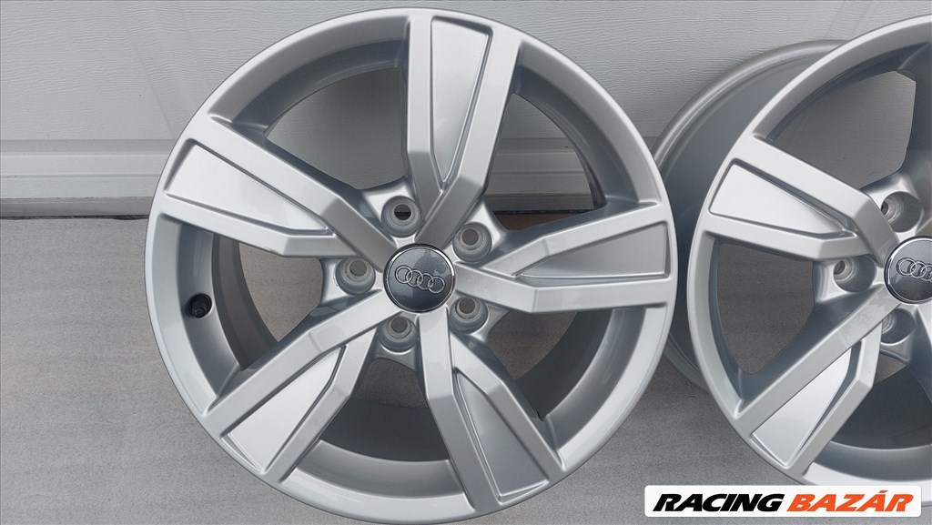 Eladó,Gyári,Audi A4 B9 16" alufelni  4. kép