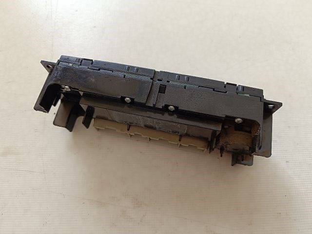 VW GOLF IV Variant (1J5) Fűtéskapcsoló (digit klímás) 4. kép