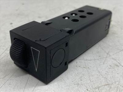 SAAB 9000 Fényszórómagasság Állító Kapcsoló