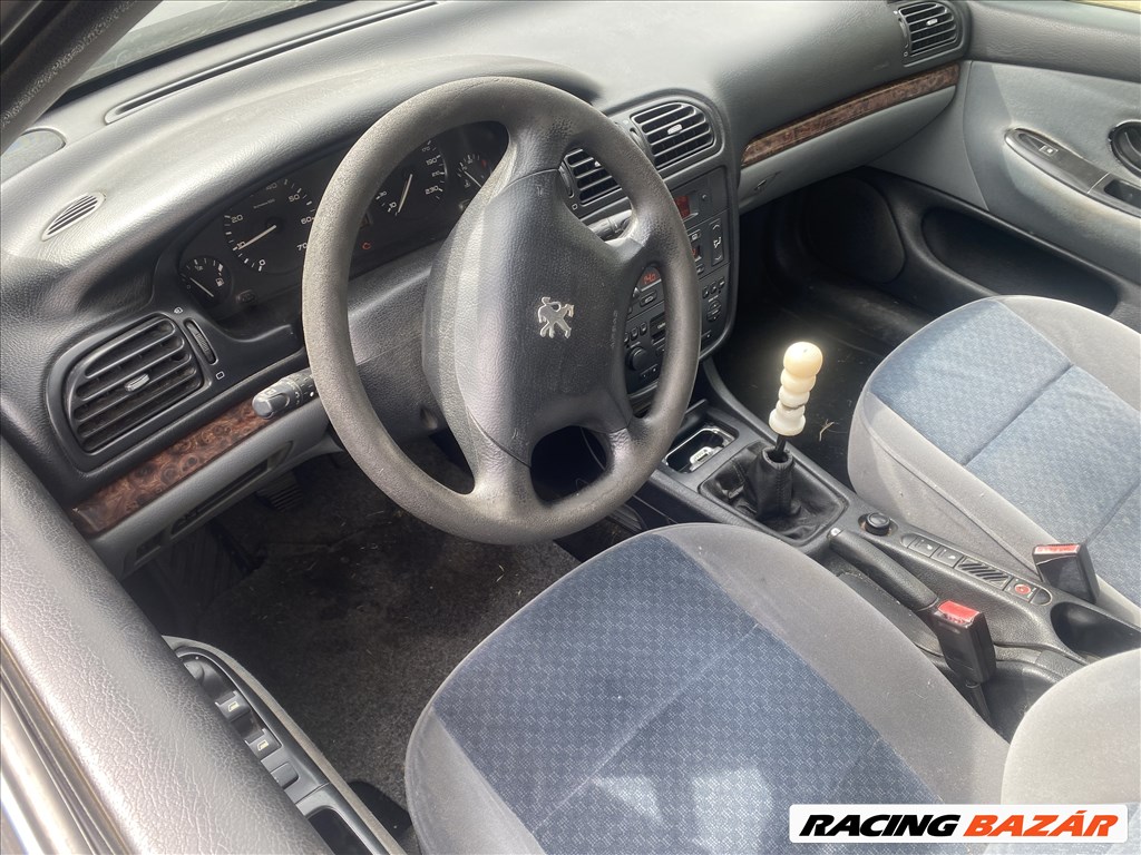 Peugeot 406 1.8i bontott alkatrészei 3. kép