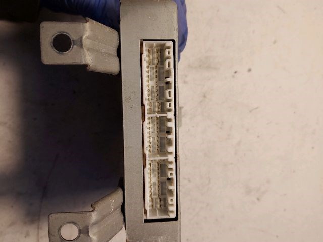 SUZUKI SWIFT II Ferdehátú (EA, MA) Motorvezérlő 4. kép