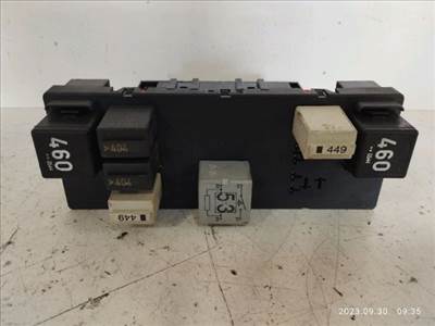 VW TOURAN Biztosítéktábla Utastér