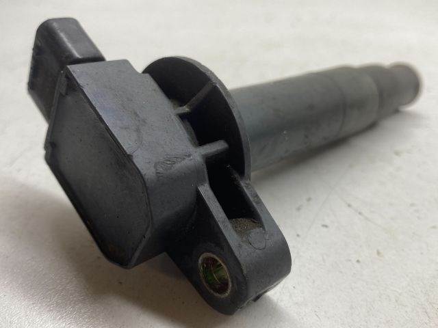 TOYOTA YARIS (SCP1_, NLP1_, NCP1_) Gyújtótrafó 3. kép