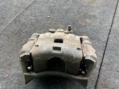 FORD FIESTA VII Bal első Féknyereg Munkahengerrel