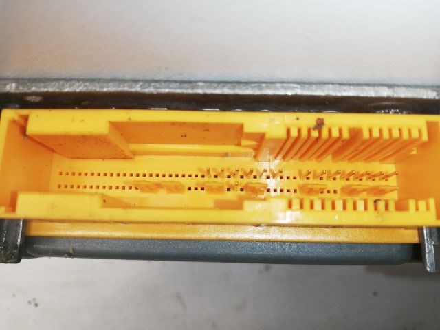 SUZUKI LIANA (ER) Légzsák Elektronika 4. kép