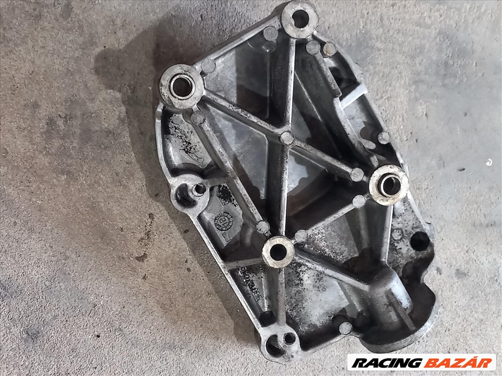 	Iveco DAILY 12- 2.3 Klímakompresszor klíma tartó bak 5890 580137046 3. kép