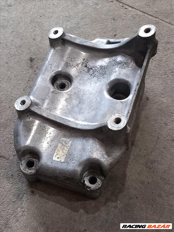 	Iveco DAILY 12- 2.3 Klímakompresszor klíma tartó bak 5890 580137046 7. kép