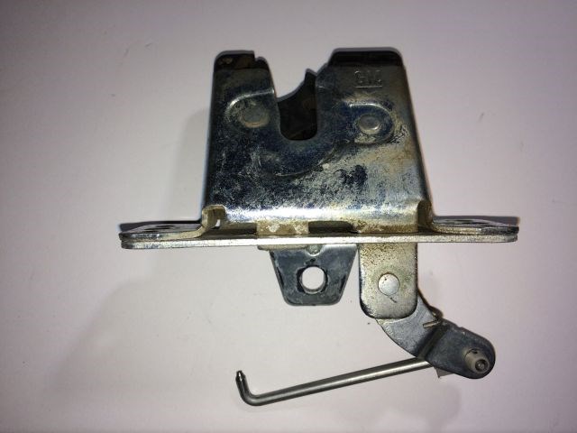 OPEL CORSA C Csomagtérajtó Zárszerkezet 6. kép