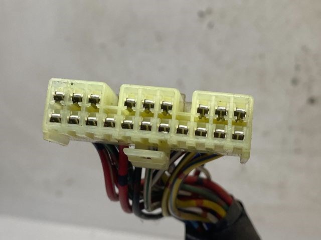 SUZUKI SWIFT II Ferdehátú (EA, MA) Komplett Kormánykapcsoló (Bajuszkapcsoló) 3. kép