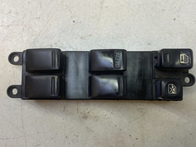 NISSAN ALMERA II (N16) Bal első Ablakemelő Kapcsoló 1. kép