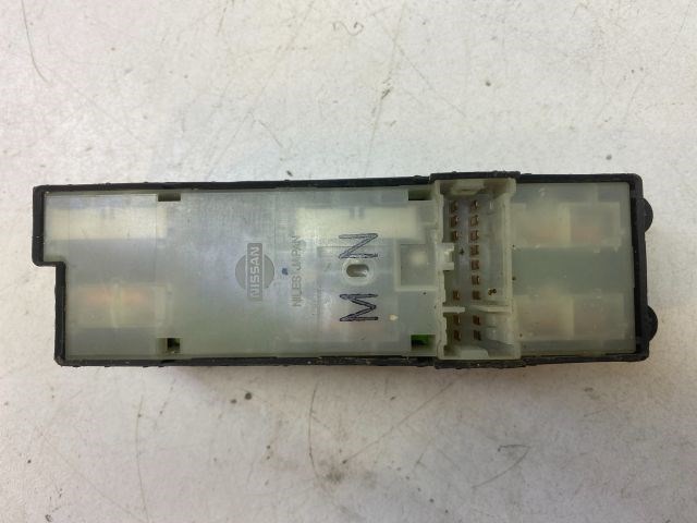 NISSAN ALMERA II (N16) Bal első Ablakemelő Kapcsoló 2. kép