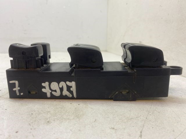 NISSAN ALMERA II (N16) Bal első Ablakemelő Kapcsoló 5. kép