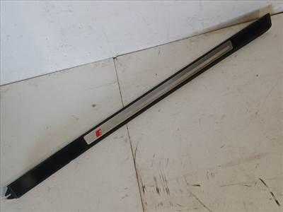 AUDI A8 Jobb első Küszöb Díszléc