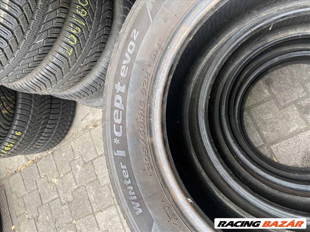  205/6016" újszerű Hankook winter Icept evo2 téli gumi 4db 4. kép