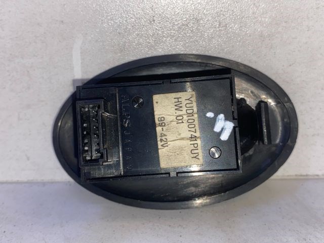 ROVER 75 (RJ) Bal hátsó Ablakemelő Kapcsoló 2. kép