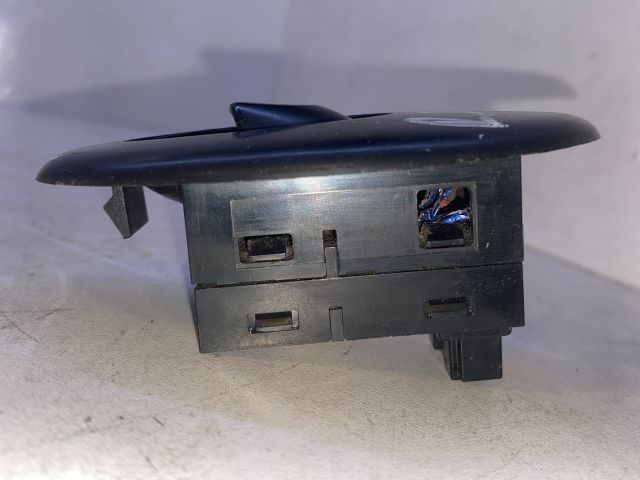 ROVER 75 (RJ) Bal hátsó Ablakemelő Kapcsoló 6. kép